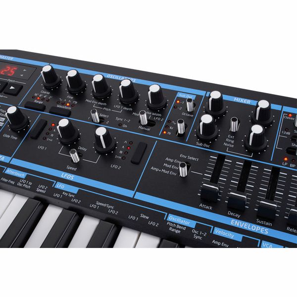 Novation Bass Station II