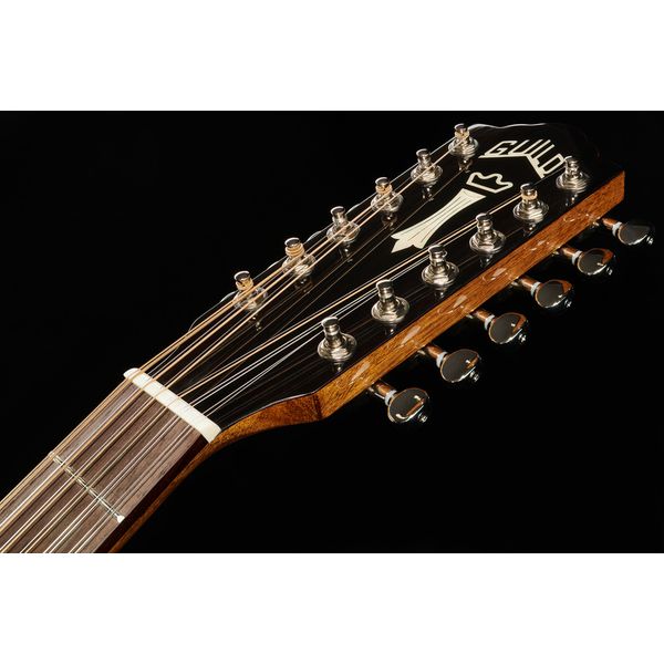 Guild D-1212 Nat Westerly
