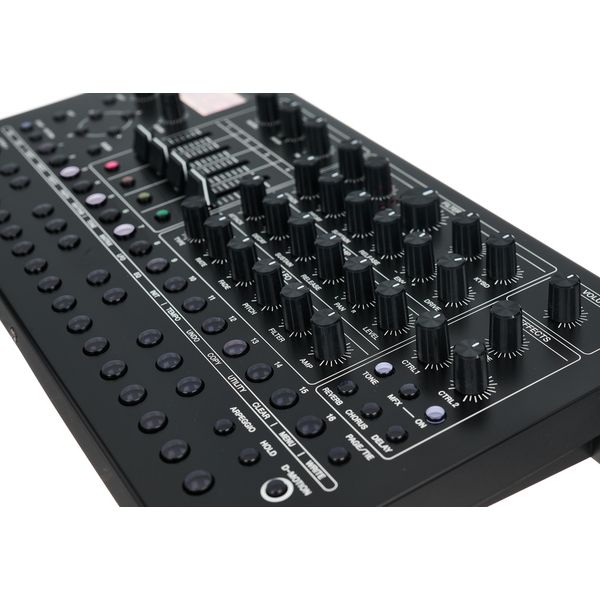 Roland SH-4d