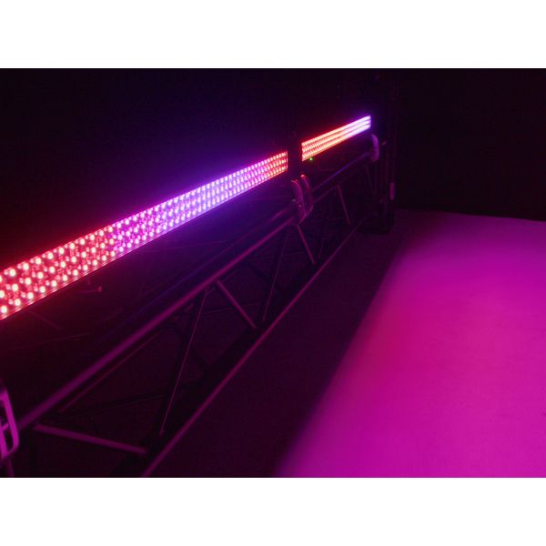 Eurolite LED PIX-144 RGBW Bar